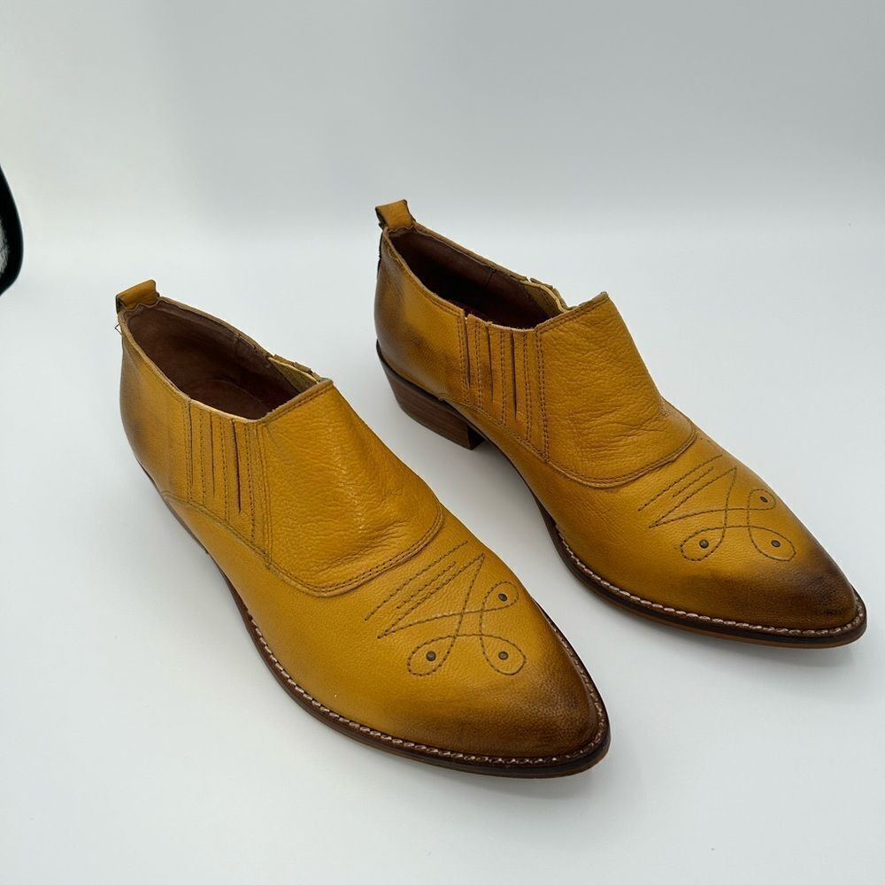 Sundance 67 mustard leather ankle booties